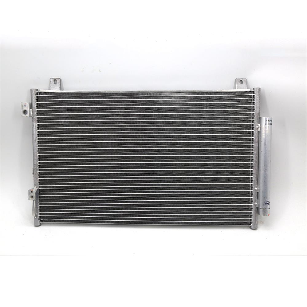 1067004321 GEELY EMGRAND 1.3T konditsioneer Radiaatori kondensaator