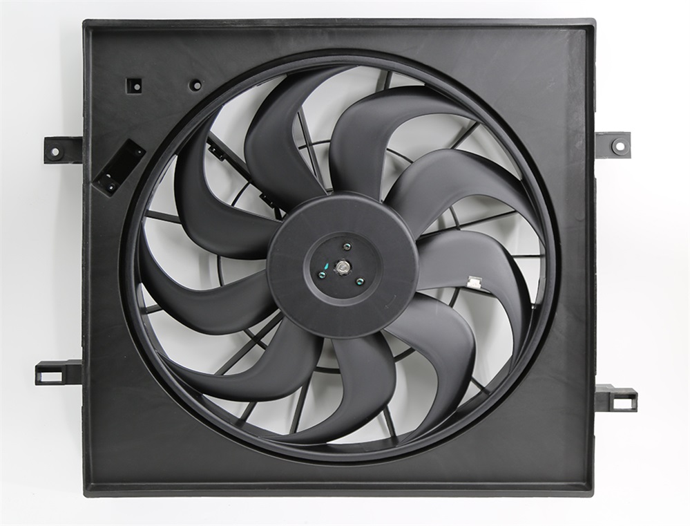 1308010-BB01 Changan CX70 radiaatoripaagi elektrooniline ventilaatorikomplekt